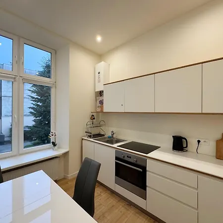 Lady Agnes Collection - Comfortable Sleep Up To 6 People Apartman Krakkó